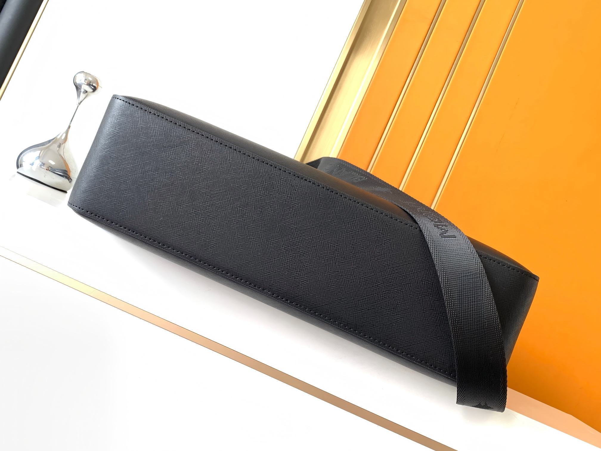 Luxury Men's Top-Handle Bags P - Luxury Bags Laptop บทวิจารณ์และราคา