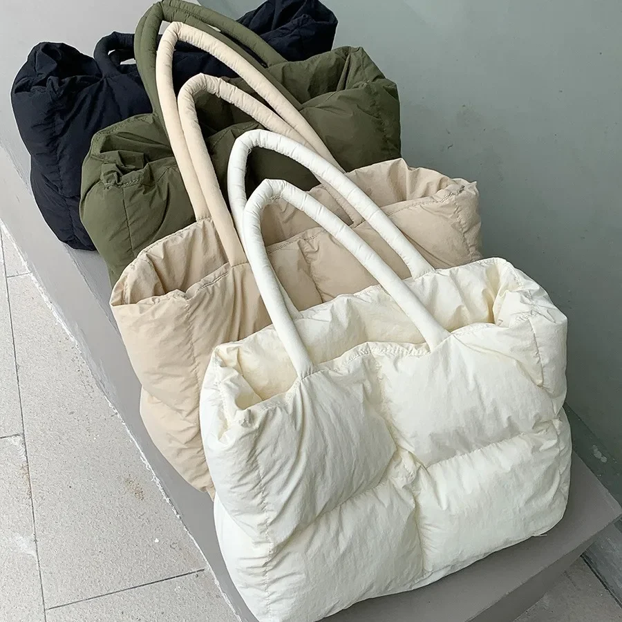 Cotton Padded Tote Large Quilt - Luxury Quilted Bags บทวิจารณ์และราคา