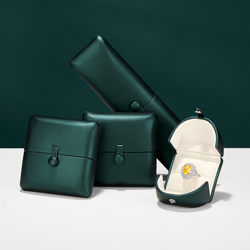 Luxury Dark Green Ring Box Pre - Luxury Bags List บทวิจารณ์และราคา