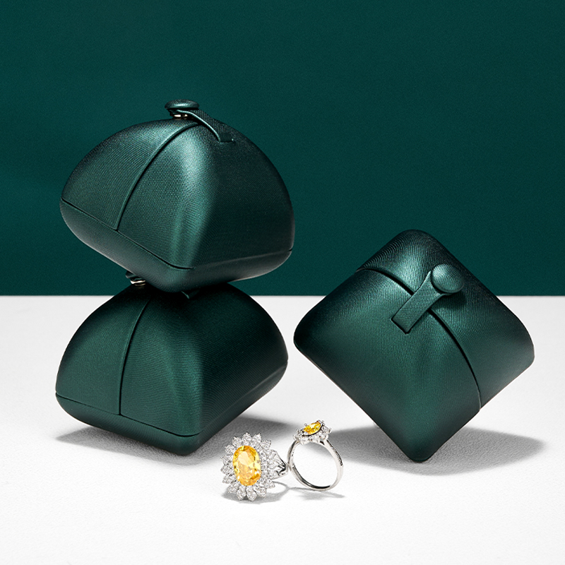 Luxury Dark Green Ring Box Pre - Luxury Bags List บทวิจารณ์และราคา