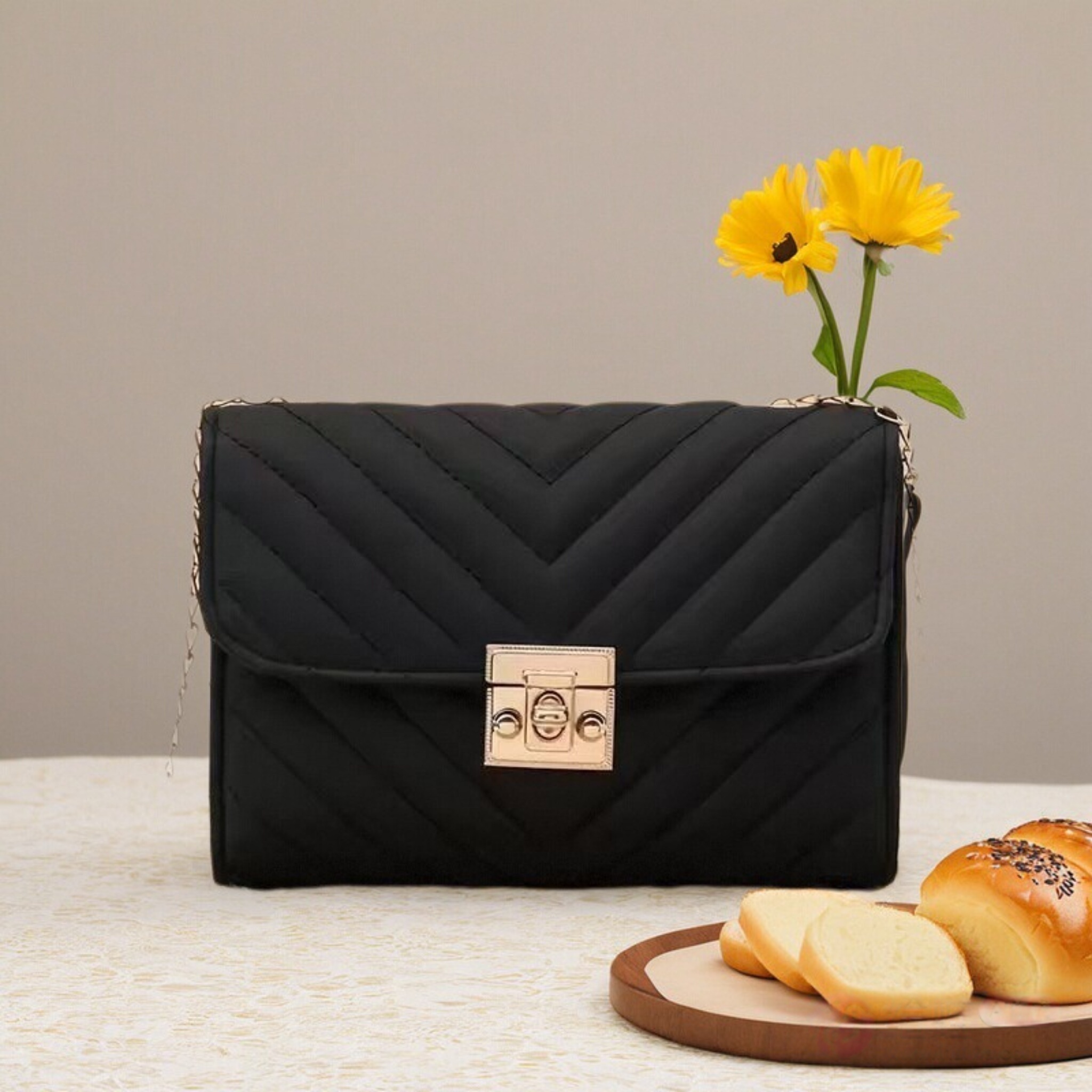 Luxury V-Chevron Quilted Chain - Luxury Quilted Bags บทวิจารณ์และราคา