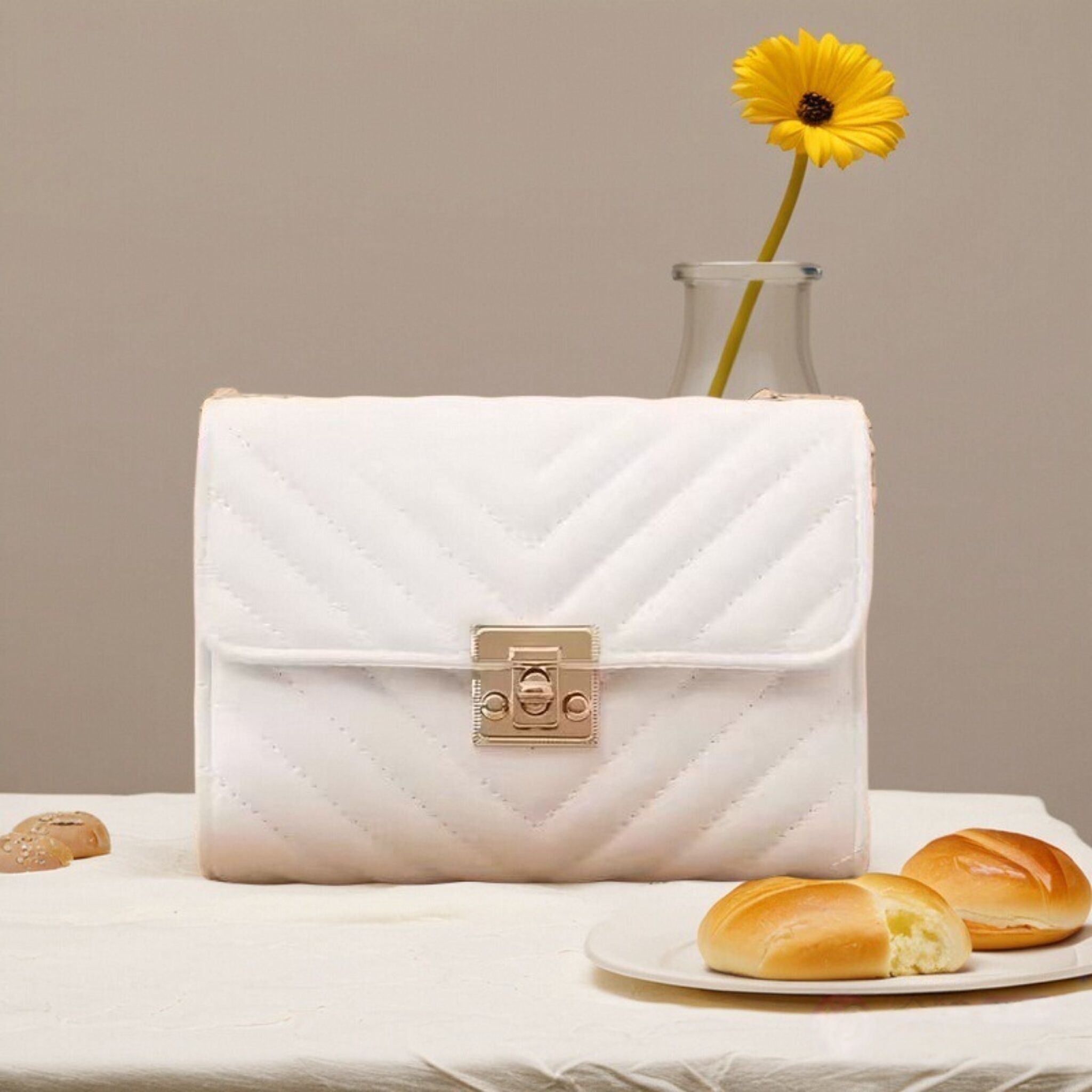 Luxury V-Chevron Quilted Chain - Luxury Quilted Bags บทวิจารณ์และราคา