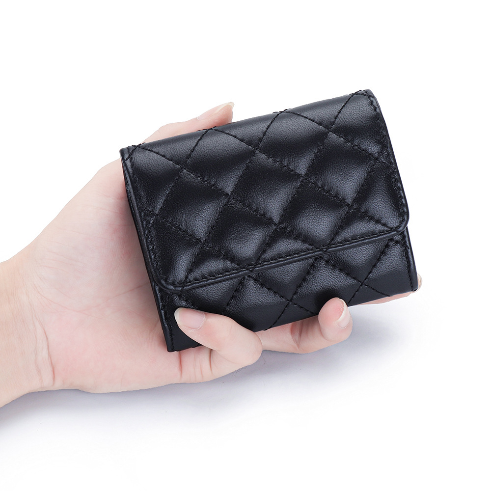 Sheepskin Quilted Card Holder  - Luxury Bags Brand Names บทวิจารณ์และราคา