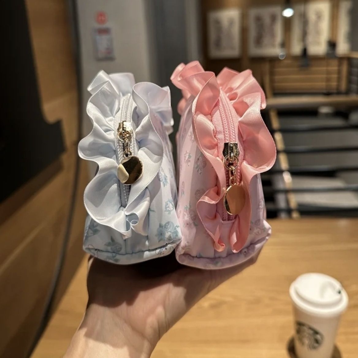 New Sanrio Kuromi Cinnamoroll  - Luxury Bags In Japan บทวิจารณ์และราคา