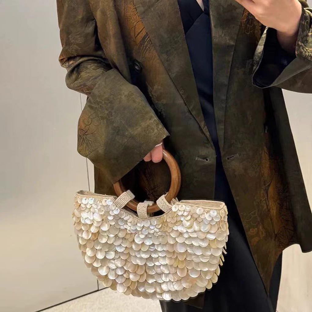 Exquisite Beaded Bag Handmade  - Wristlet Wallet Zipper บทวิจารณ์และราคา