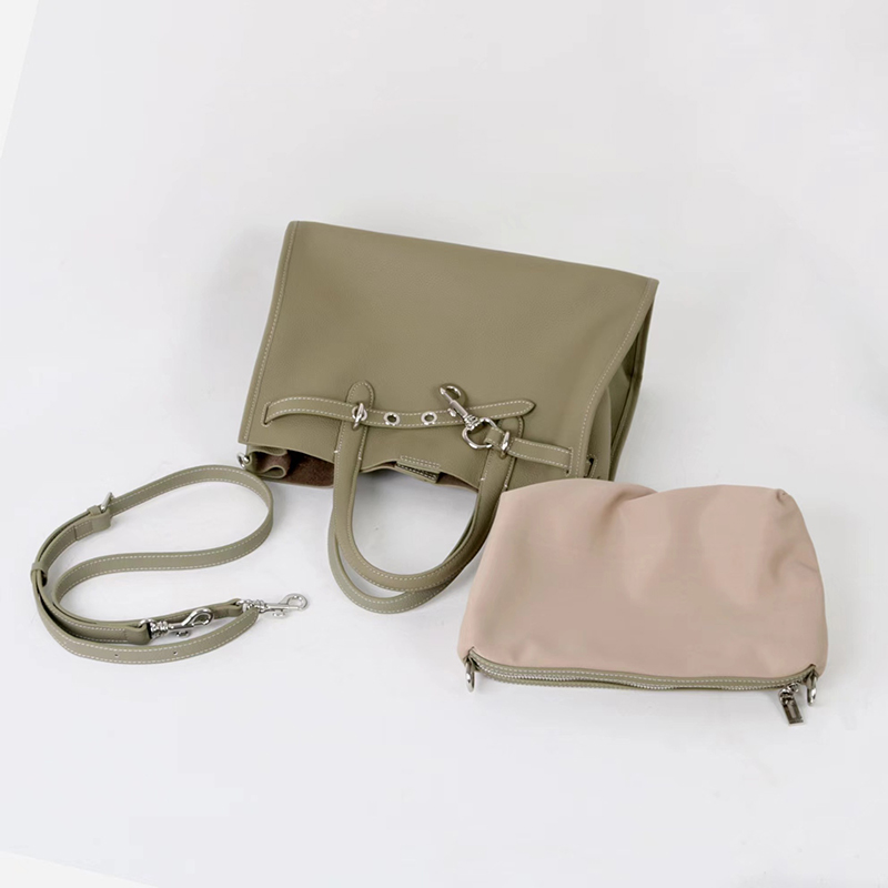 Luxury Brand Silver Buckle Wom - Luxury Bags With Silver Hardware บทวิจารณ์และราคา